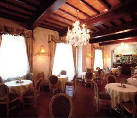 Grand Hotel Villa Patrizia Montaione Restaurace fotografie